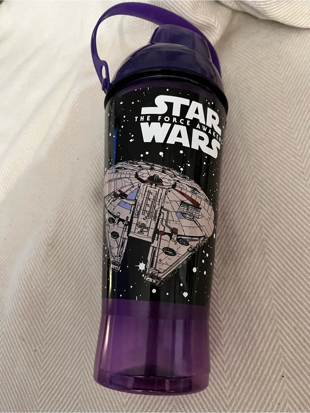 Disney Parks Souvenir Cup Star Wars The Force Awakens Purple With Top and Straw